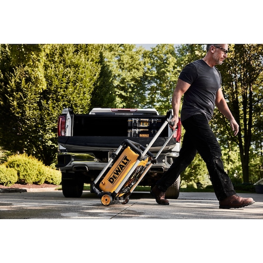 DEWALT 3000 MAX PSI* 1.1 GPM** 15 Amp Brushless Jobsite Electric Cold Water Pressure Washer