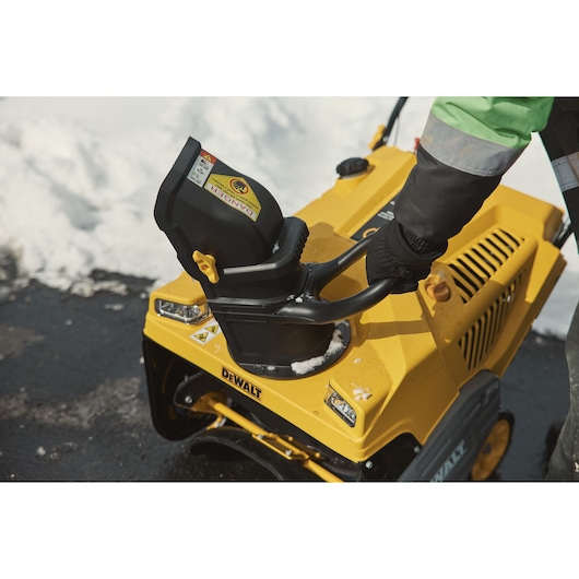 DEWALT 21 in. 208cc Single Stage Auger-Propelled Snow Blower with POWERADAPT™