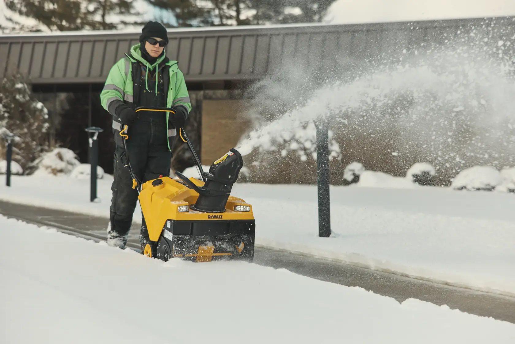 DEWALT® 21-in. 208cc Single Stage Auger-Propelled Snow Blower with POWERADAPT™