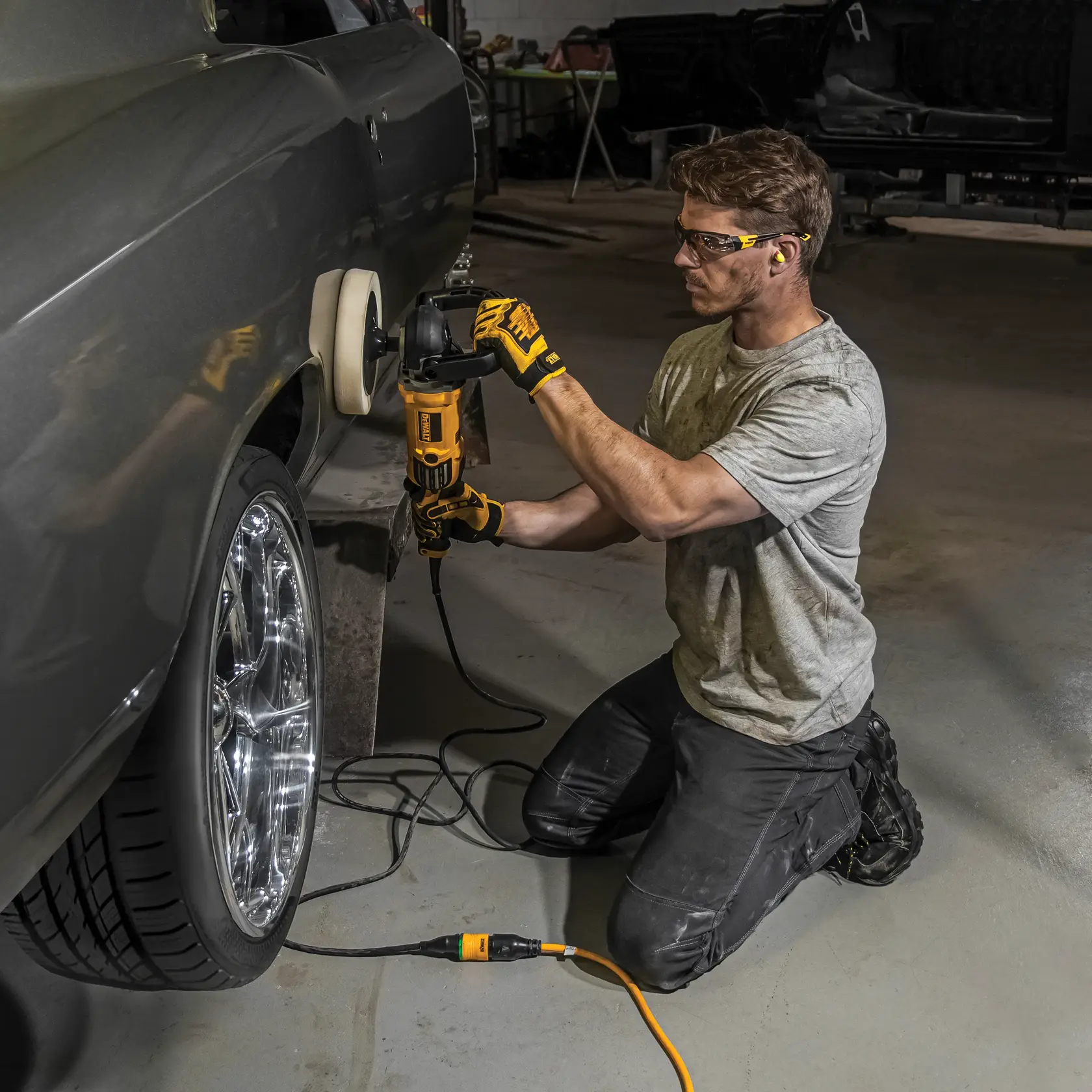 DEWALT® Lighted CGM Extension Cord (100 ft)