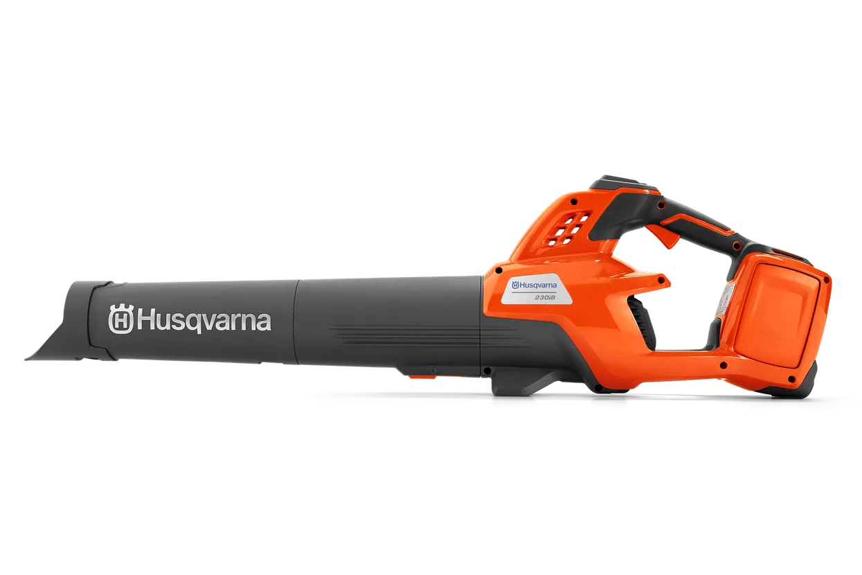 Husqvarna 230iB (battery and charger included)
