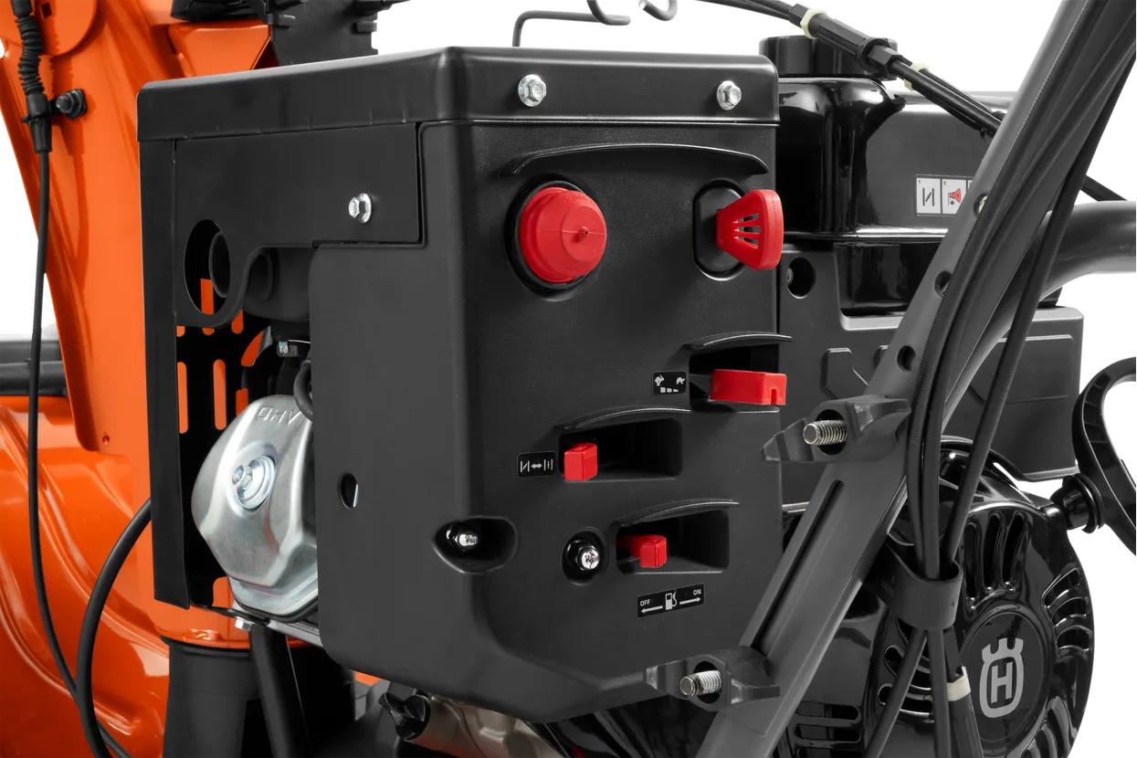 Husqvarna ST 324 Snow Blower