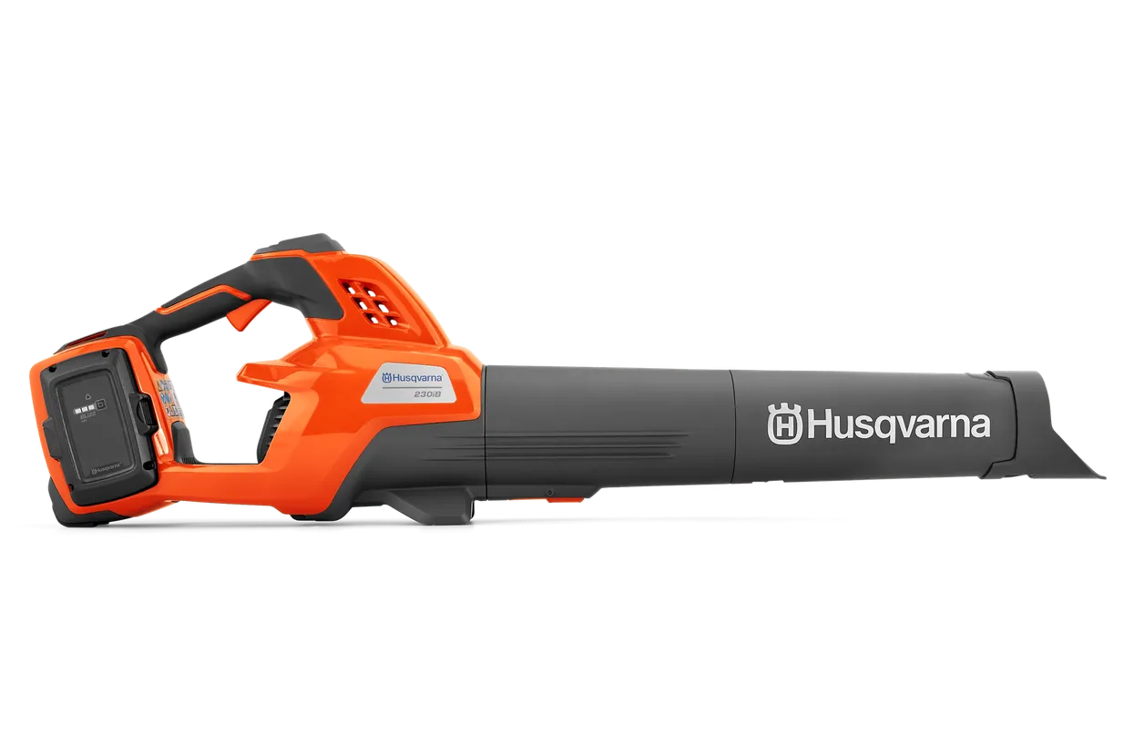 Husqvarna 230iB (battery and charger included)